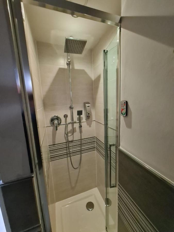 Suite Villa Laura Болонья Екстер'єр фото